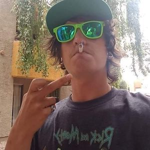 Meet your Posher, Justin